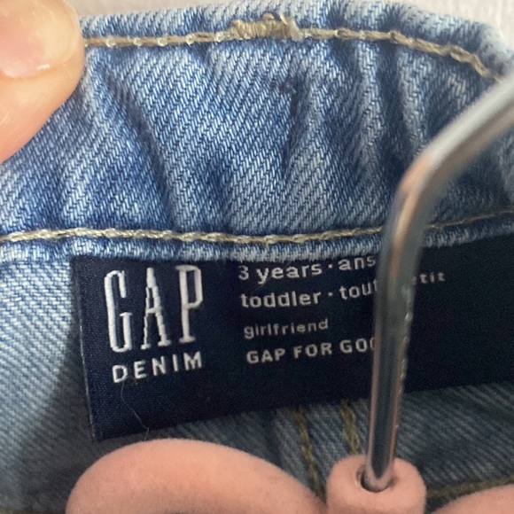 * SALE* Flower pants 🌸 - Picture 3 of 3